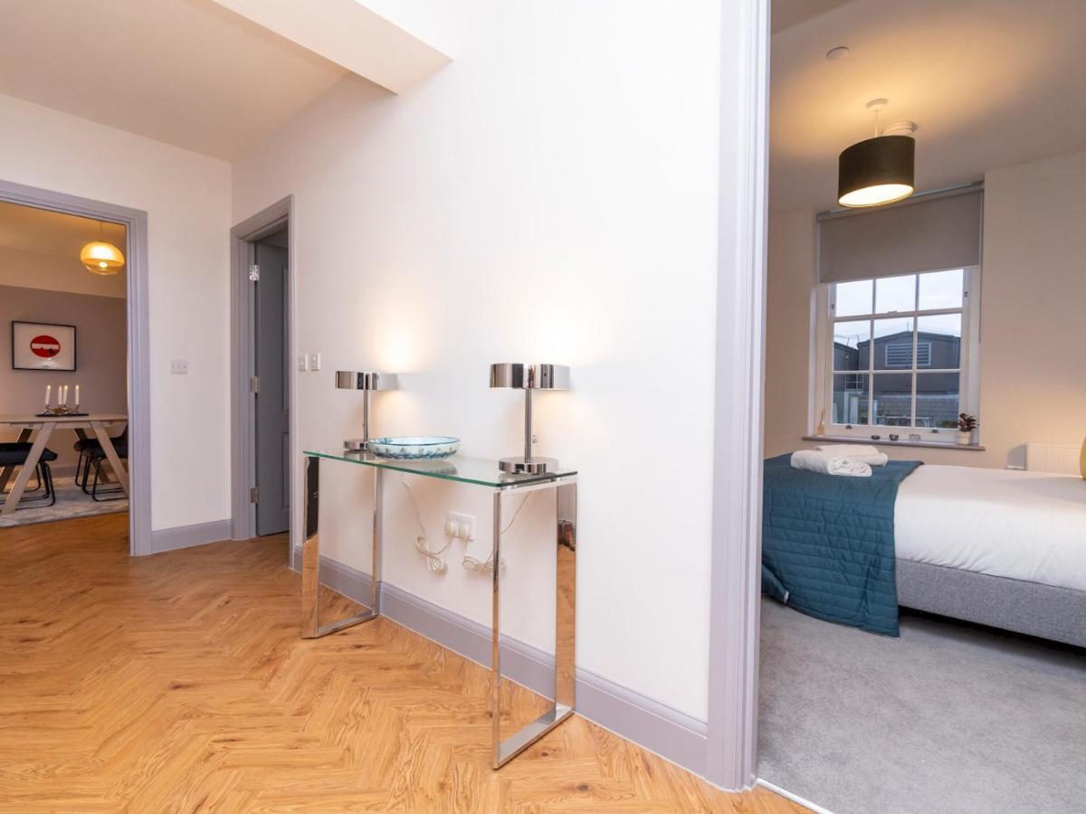 Апартаменты Pass The Keys Stunning 2 Bed Retreat In The Heart Of Бат Экстерьер фото